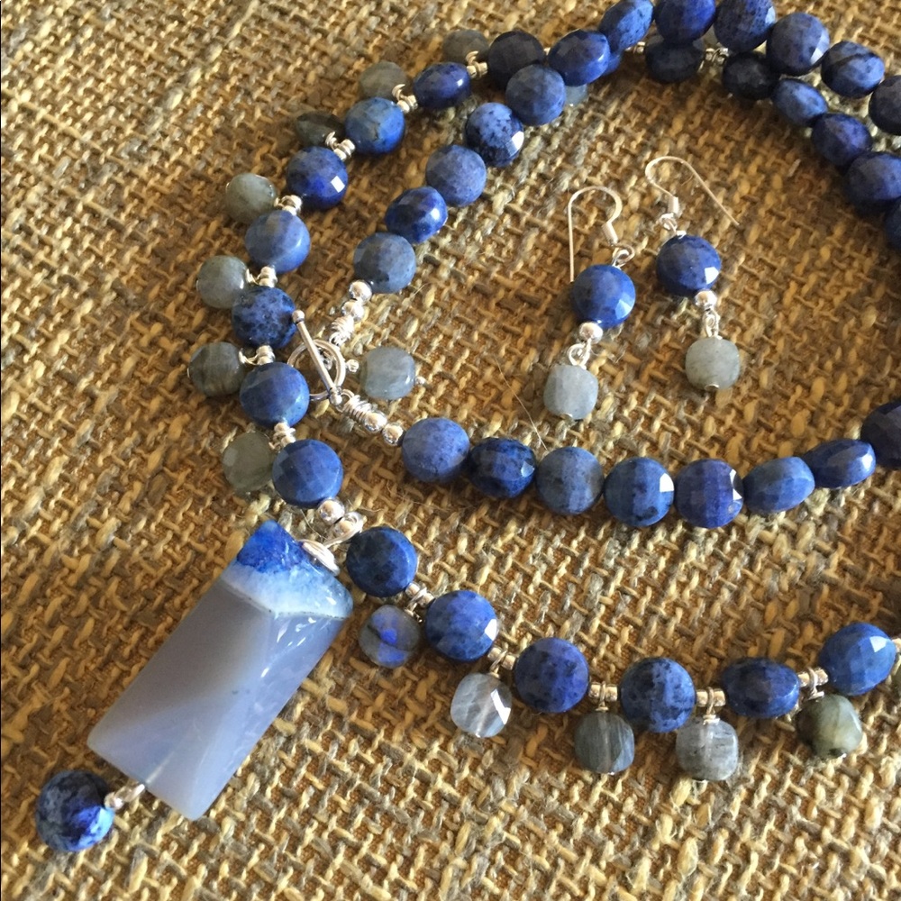 Elegant Necklace and Earrings